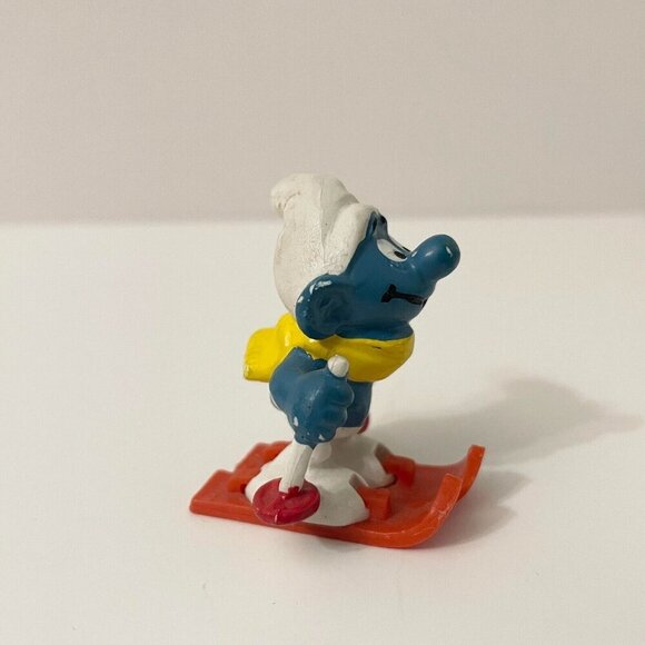 Vintage The Smurfs Skier Smurf Snow Skiing Ski Poles Toy Figurine - Picture 5 of 16